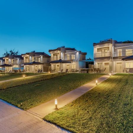 V Luxury Apartments Posidi Εξωτερικό φωτογραφία