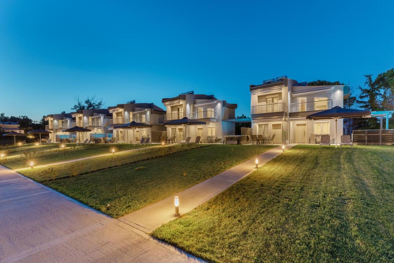 V Luxury Apartments Posidi Εξωτερικό φωτογραφία