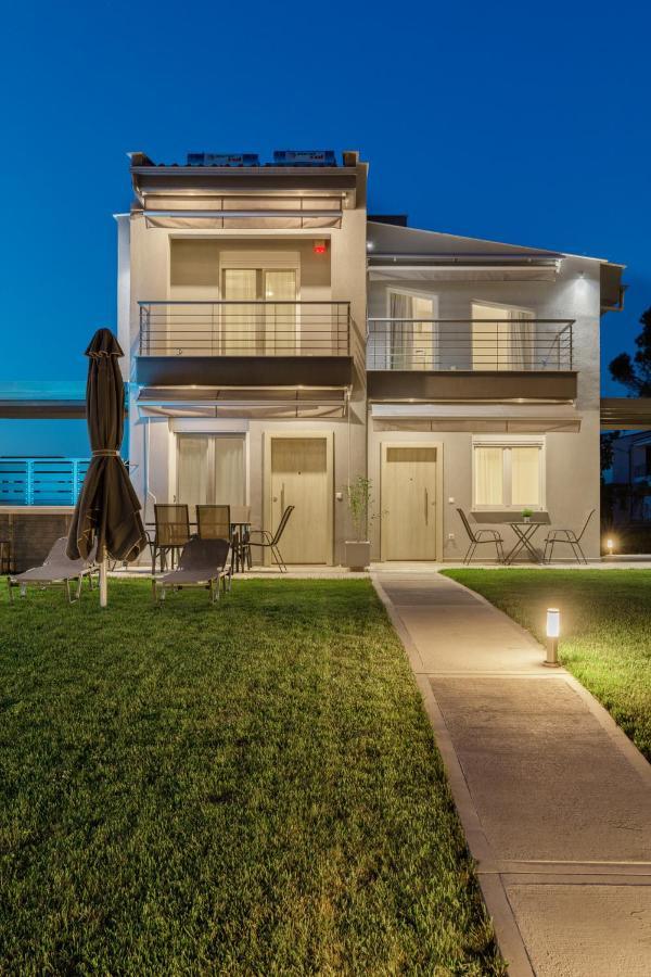 V Luxury Apartments Posidi Εξωτερικό φωτογραφία