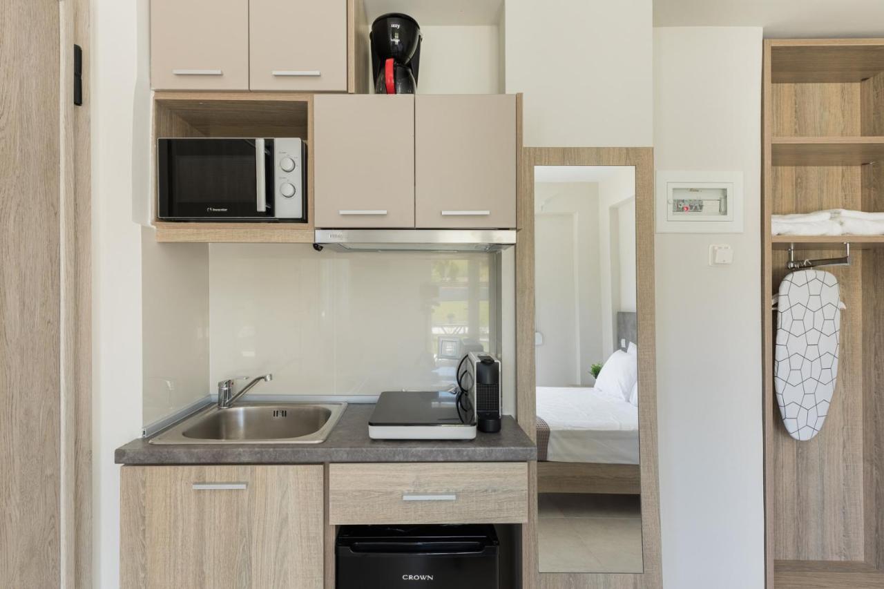 V Luxury Apartments Posidi Εξωτερικό φωτογραφία