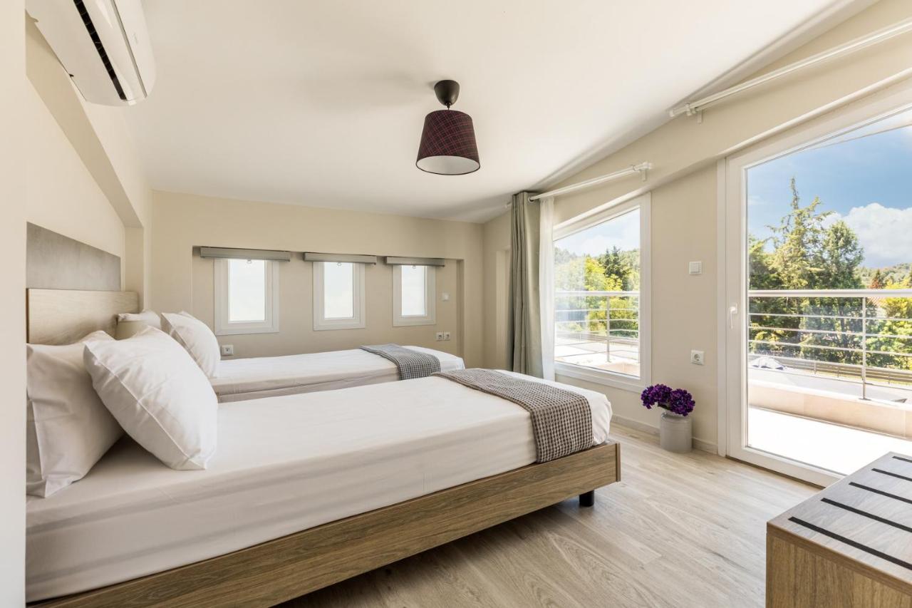 V Luxury Apartments Posidi Εξωτερικό φωτογραφία