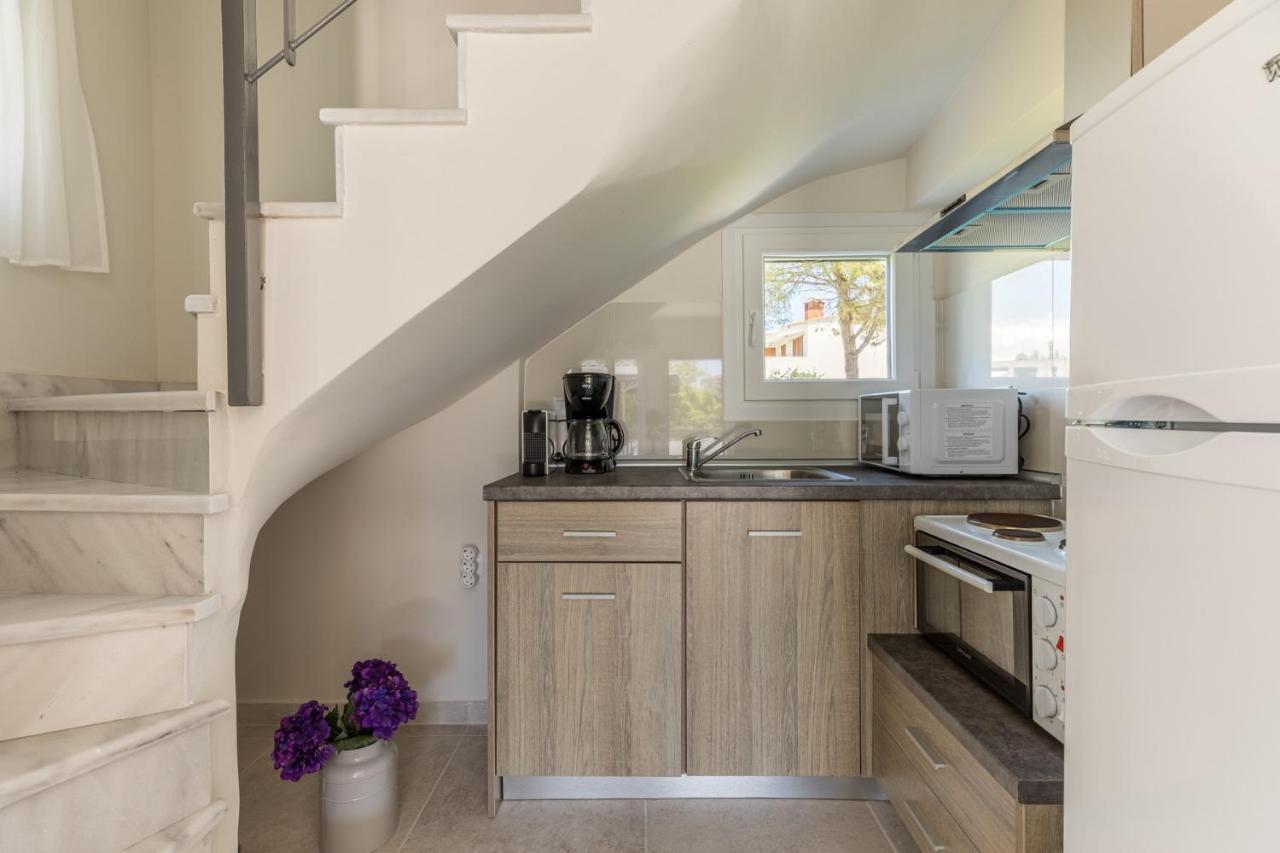 V Luxury Apartments Posidi Εξωτερικό φωτογραφία